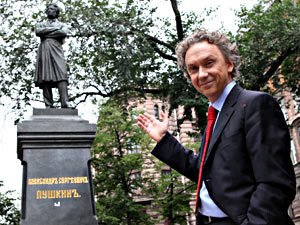 Когда смотришь на Пушкина, хочется думать о высоком. И соответствовать. 