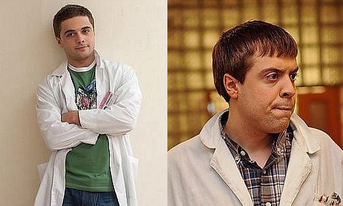 Интерн Романенко (Илья Глинников) и интерн Лобанов (Александр Ильин)