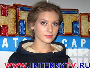 Кристина Асмус: "Работая с Охлобыстиным, я прикасаюсь к чему-то гениальному" 