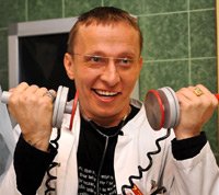 Фото со съемок сериала http://www.internytvru.ru/photo/wgallery_list.php?gallery=sosemok&page=1&sort=5